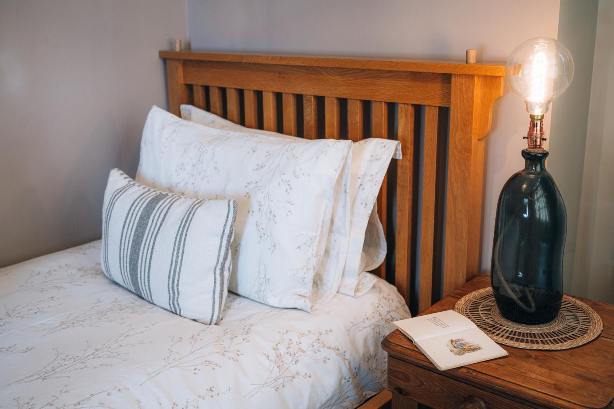 The Hideaway - Stratford Upon Avon - Central - Free Offstreet Parking - 2 Bedroom Luxury Apartment Exterior photo